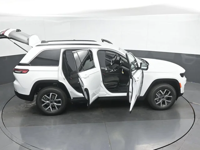 Nuevos JEEP GRAND CHEROKEE à Estados chez autogozo
