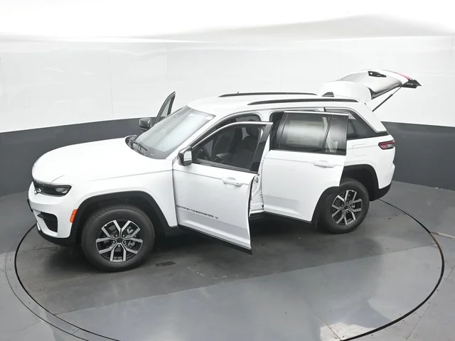 Nuevos JEEP GRAND CHEROKEE à Estados chez autogozo