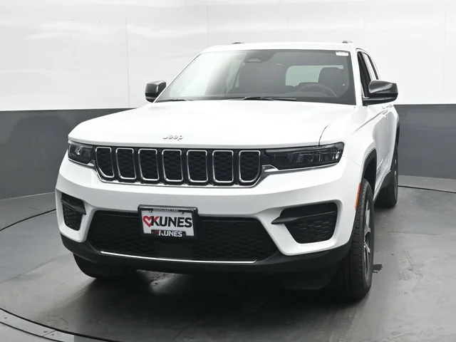 Nuevos JEEP GRAND CHEROKEE à Estados chez autogozo