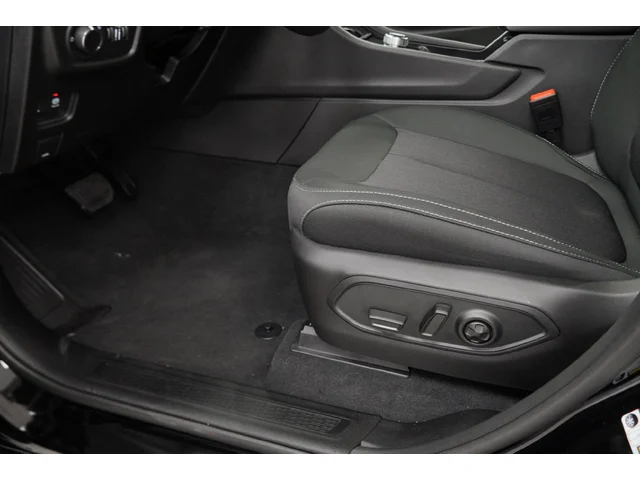 Nuevos JEEP GRAND CHEROKEE à Estados chez autogozo
