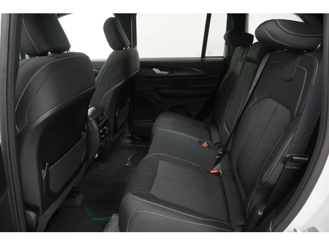 Nuevos JEEP GRAND CHEROKEE à Estados chez autogozo