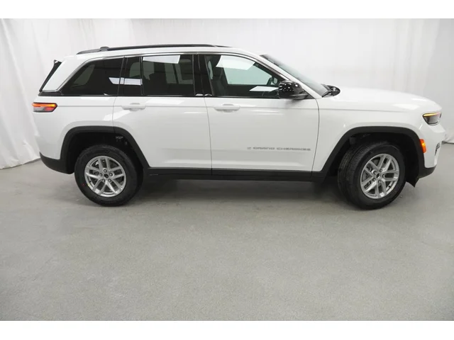 Nuevos JEEP GRAND CHEROKEE à Estados chez autogozo