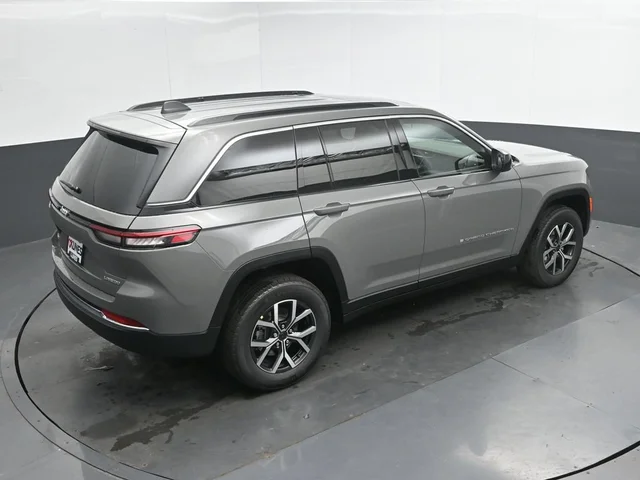 Nuevos JEEP GRAND CHEROKEE à Estados chez autogozo