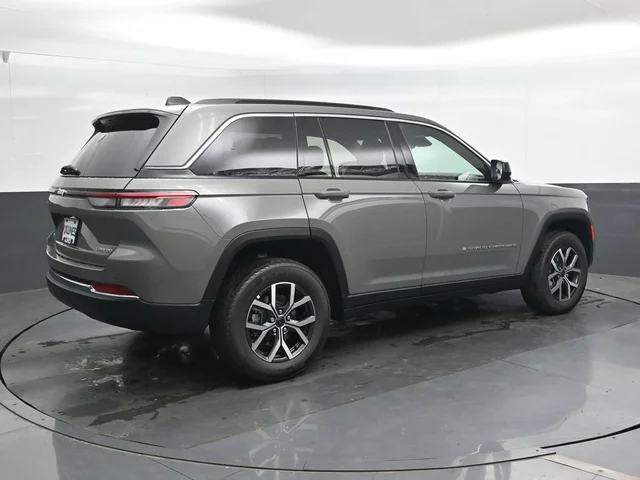 Nuevos JEEP GRAND CHEROKEE à Estados chez autogozo