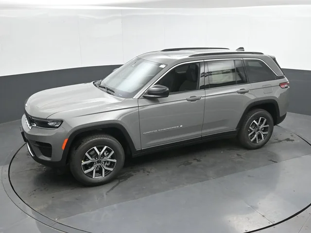 Nuevos JEEP GRAND CHEROKEE à Estados chez autogozo