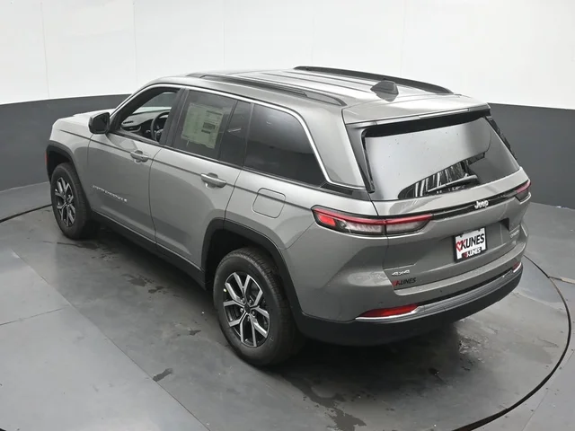 Nuevos JEEP GRAND CHEROKEE à Estados chez autogozo