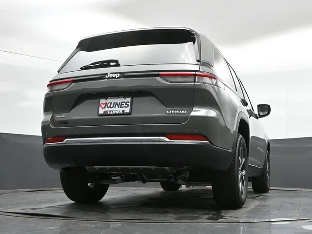 Nuevos JEEP GRAND CHEROKEE à Estados chez autogozo