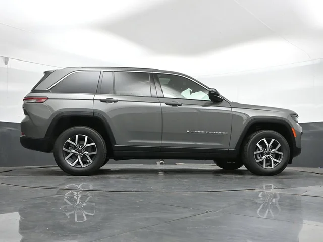Nuevos JEEP GRAND CHEROKEE à Estados chez autogozo