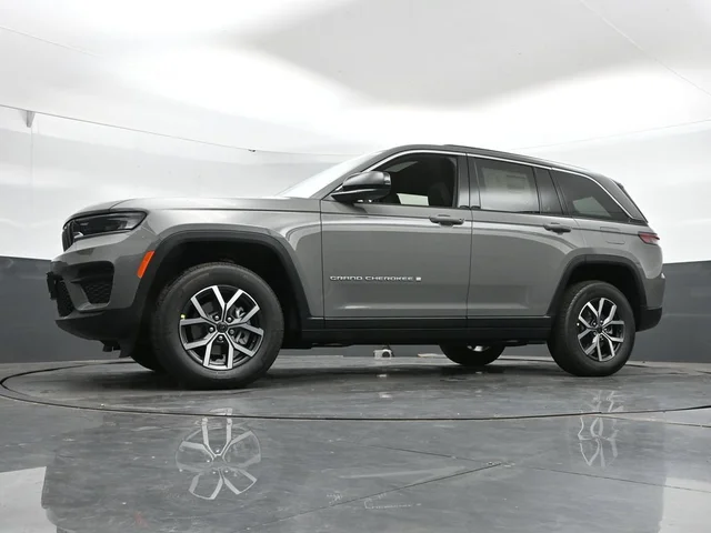 Nuevos JEEP GRAND CHEROKEE à Estados chez autogozo