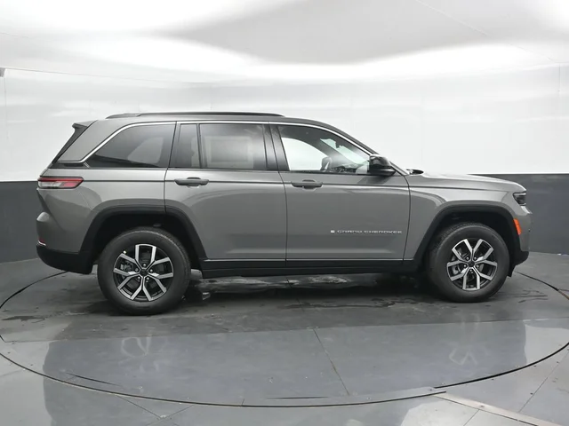 Nuevos JEEP GRAND CHEROKEE à Estados chez autogozo
