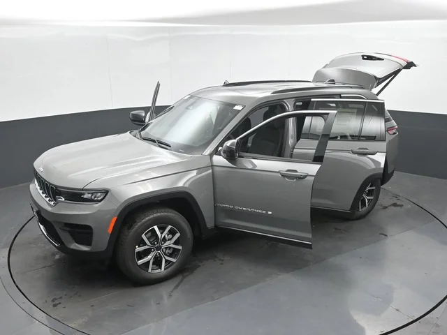 Nuevos JEEP GRAND CHEROKEE à Estados chez autogozo
