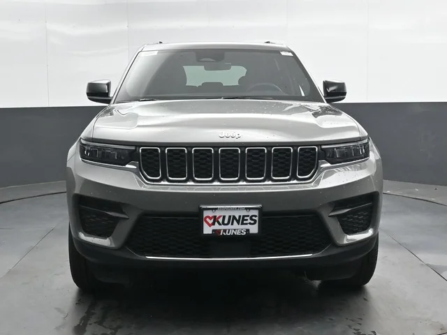 Nuevos JEEP GRAND CHEROKEE à Estados chez autogozo