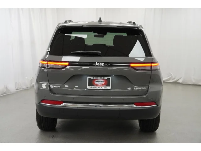 Nuevos JEEP GRAND CHEROKEE à Estados chez autogozo