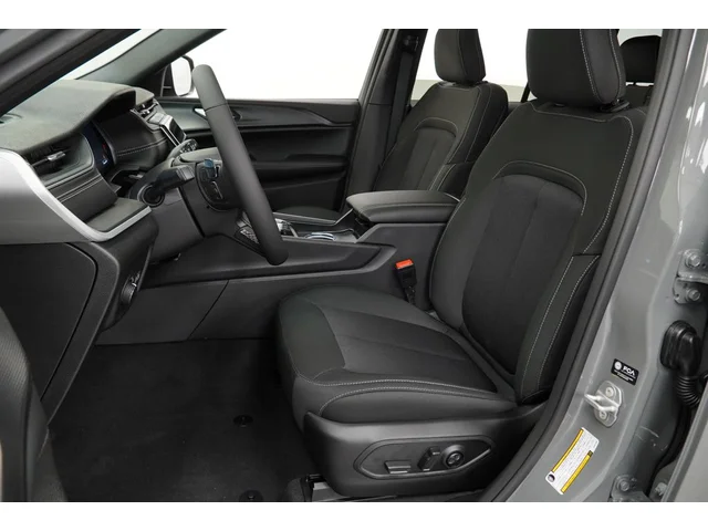 Nuevos JEEP GRAND CHEROKEE à Estados chez autogozo
