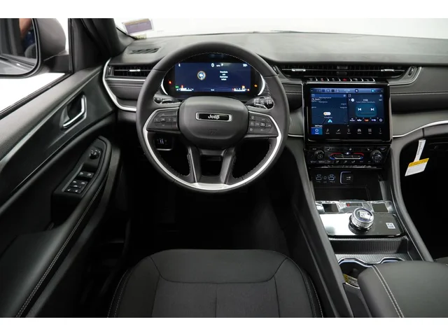 Nuevos JEEP GRAND CHEROKEE à Estados chez autogozo