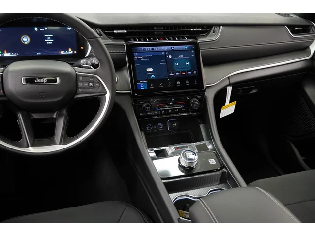 Nuevos JEEP GRAND CHEROKEE à Estados chez autogozo