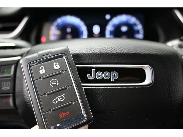 SEMINUEVOS JEEP Grand Cherokee a Estados en autogozo