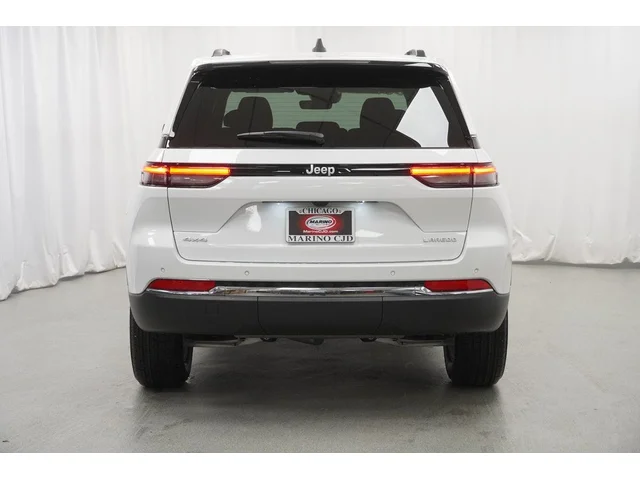 Nuevos JEEP GRAND CHEROKEE à Estados chez autogozo