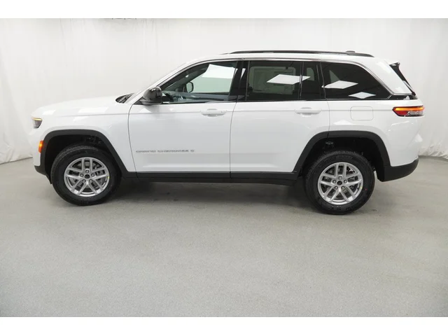 Nuevos JEEP GRAND CHEROKEE à Estados chez autogozo