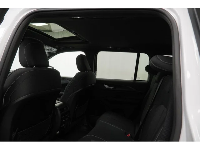 Nuevos JEEP GRAND CHEROKEE à Estados chez autogozo