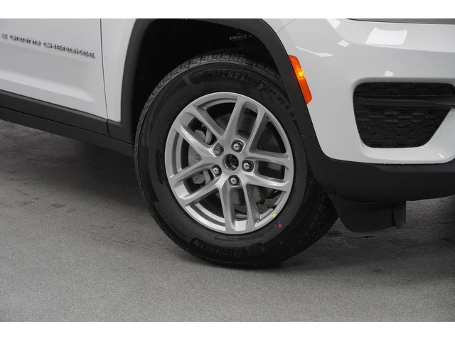 Nuevos JEEP GRAND CHEROKEE à Estados chez autogozo