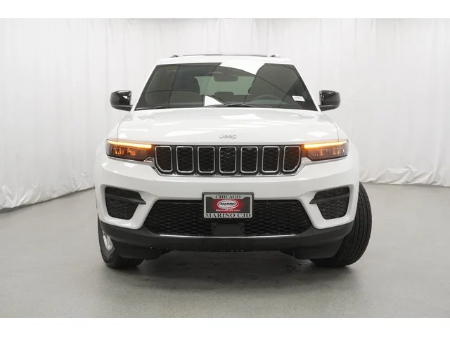 Nuevos JEEP GRAND CHEROKEE à Estados chez autogozo
