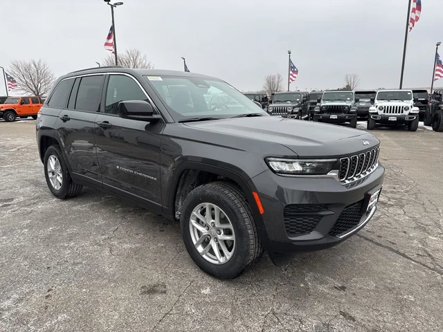 Nuevos JEEP GRAND CHEROKEE à Estados chez autogozo