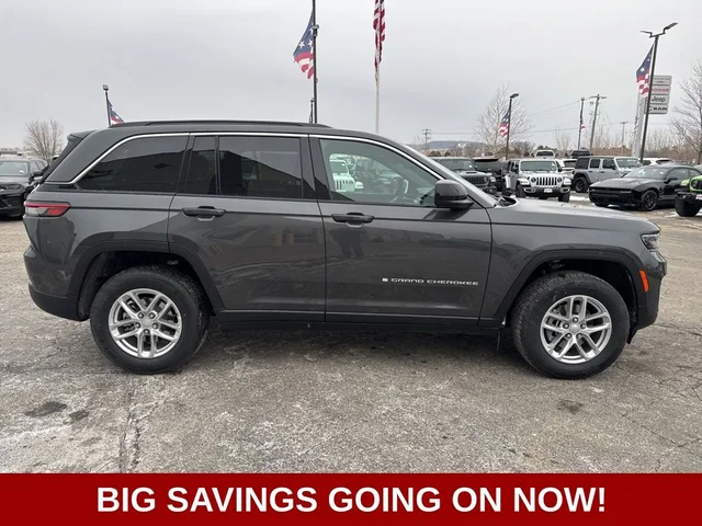 Nuevos JEEP GRAND CHEROKEE à Estados chez autogozo