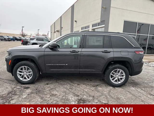 Nuevos JEEP GRAND CHEROKEE à Estados chez autogozo
