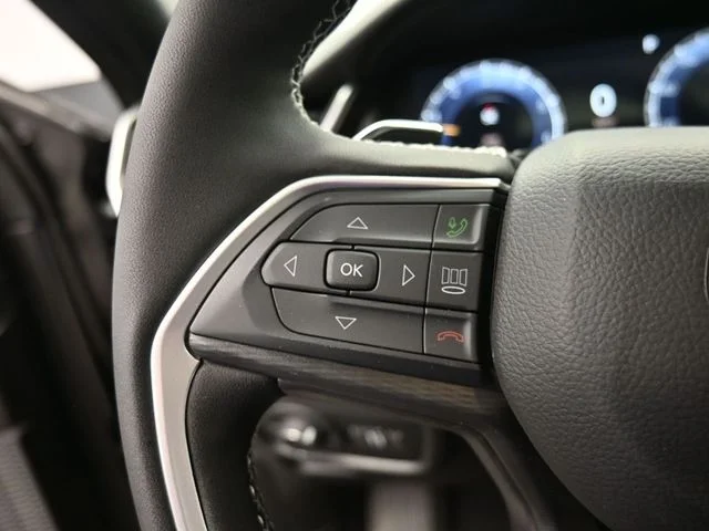 Nuevos JEEP GRAND CHEROKEE à Estados chez autogozo