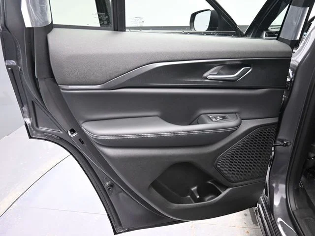 Nuevos JEEP GRAND CHEROKEE à Estados chez autogozo