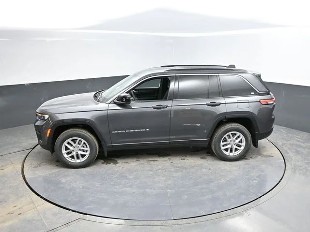 Nuevos JEEP GRAND CHEROKEE à Estados chez autogozo