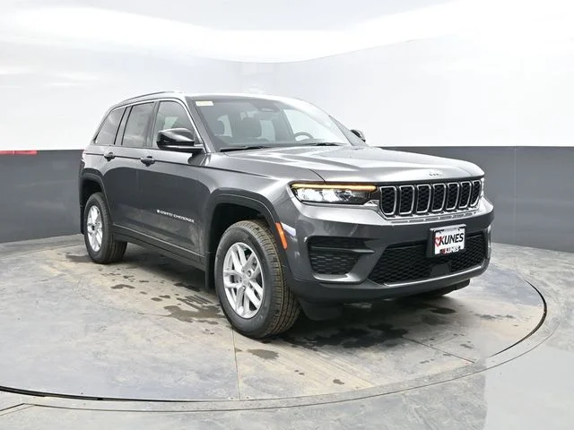 Nuevos JEEP GRAND CHEROKEE à Estados chez autogozo