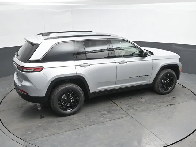 Nuevos JEEP GRAND CHEROKEE à Estados chez autogozo