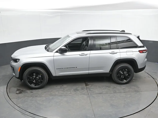 Nuevos JEEP GRAND CHEROKEE à Estados chez autogozo