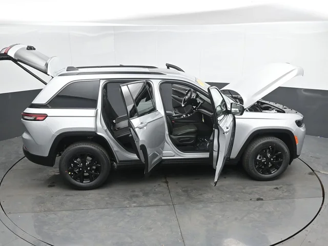 Nuevos JEEP GRAND CHEROKEE à Estados chez autogozo