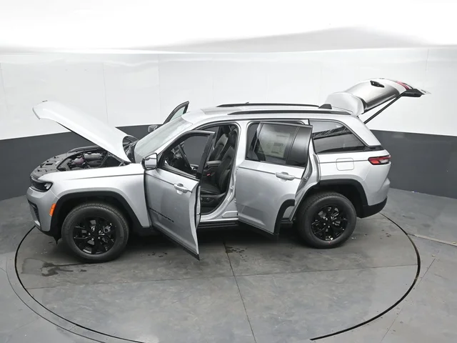 Nuevos JEEP GRAND CHEROKEE à Estados chez autogozo