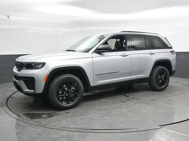 Nuevos JEEP GRAND CHEROKEE à Estados chez autogozo