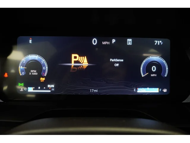 Nuevos JEEP GRAND CHEROKEE à Estados chez autogozo