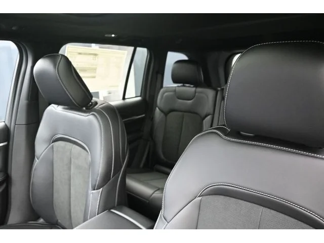 Nuevos JEEP GRAND CHEROKEE à Estados chez autogozo