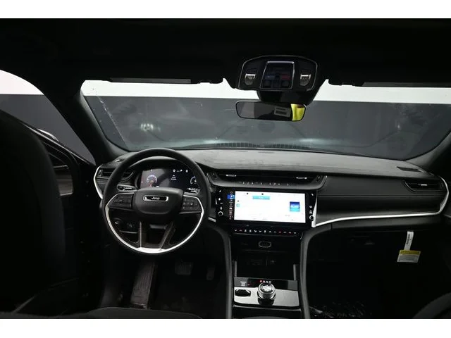 Nuevos JEEP GRAND CHEROKEE à Estados chez autogozo
