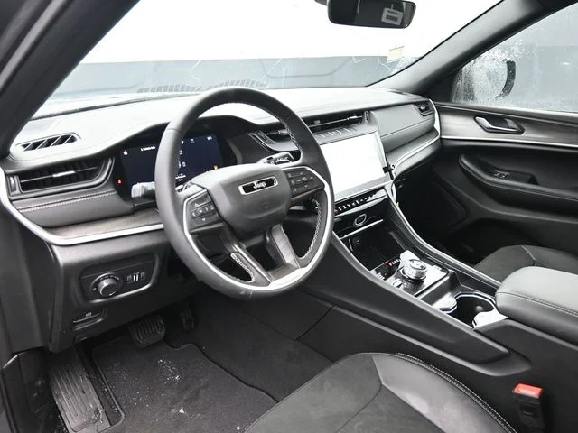 Nuevos JEEP GRAND CHEROKEE à Estados chez autogozo