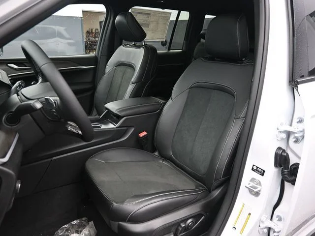 Nuevos JEEP GRAND CHEROKEE à Estados chez autogozo