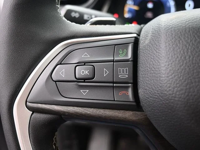 Nuevos JEEP GRAND CHEROKEE à Estados chez autogozo