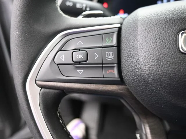 Nuevos JEEP GRAND CHEROKEE à Estados chez autogozo