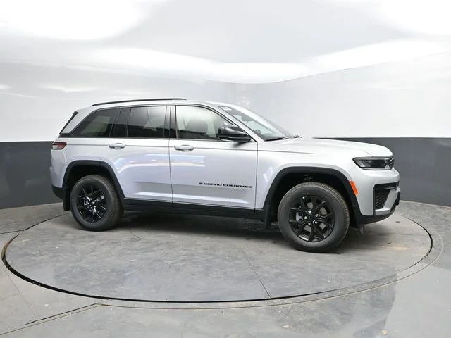 Nuevos JEEP GRAND CHEROKEE à Estados chez autogozo