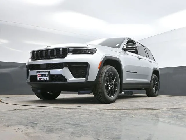 Nuevos JEEP GRAND CHEROKEE à Estados chez autogozo