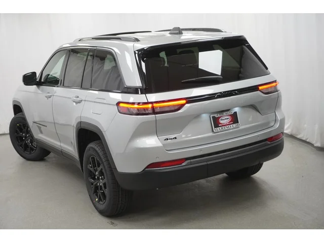 Nuevos JEEP GRAND CHEROKEE à Estados chez autogozo