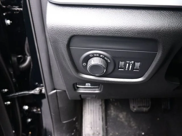 Nuevos JEEP GRAND CHEROKEE à Estados chez autogozo