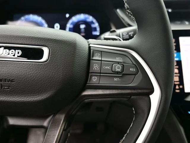 Nuevos JEEP GRAND CHEROKEE à Estados chez autogozo